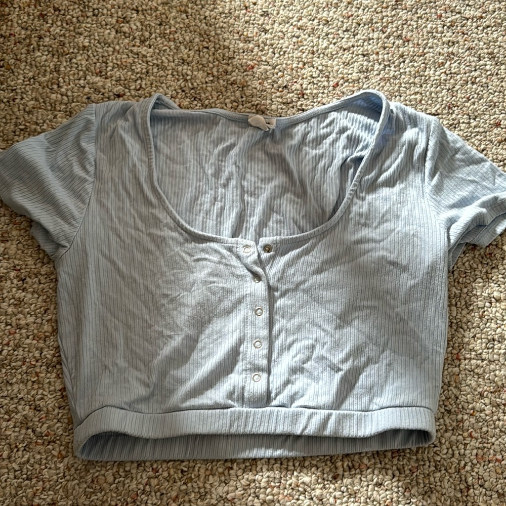 Garage crop shirt